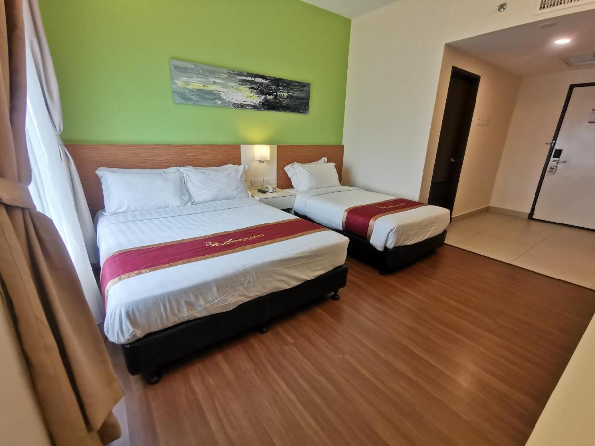 Amansari Hotel Desaru Esterno foto