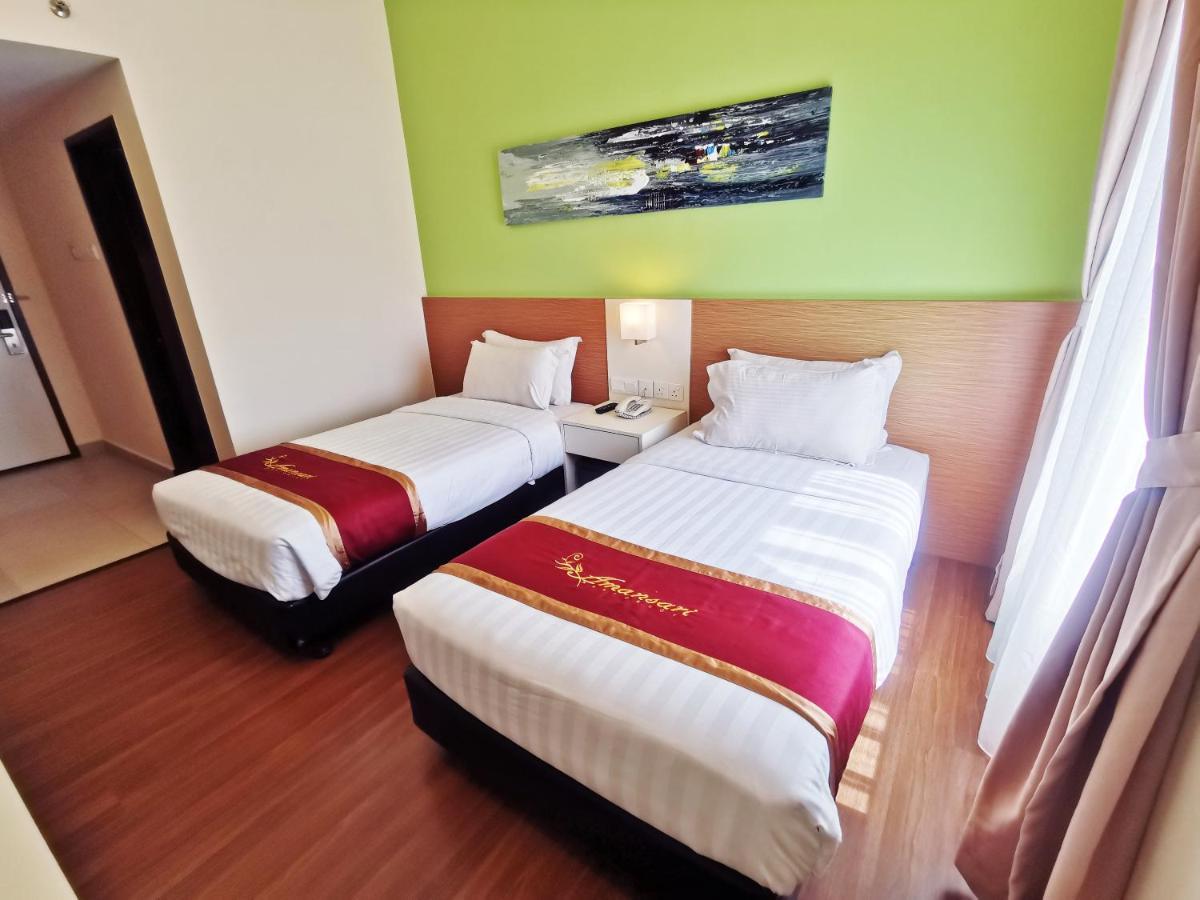 Amansari Hotel Desaru Esterno foto