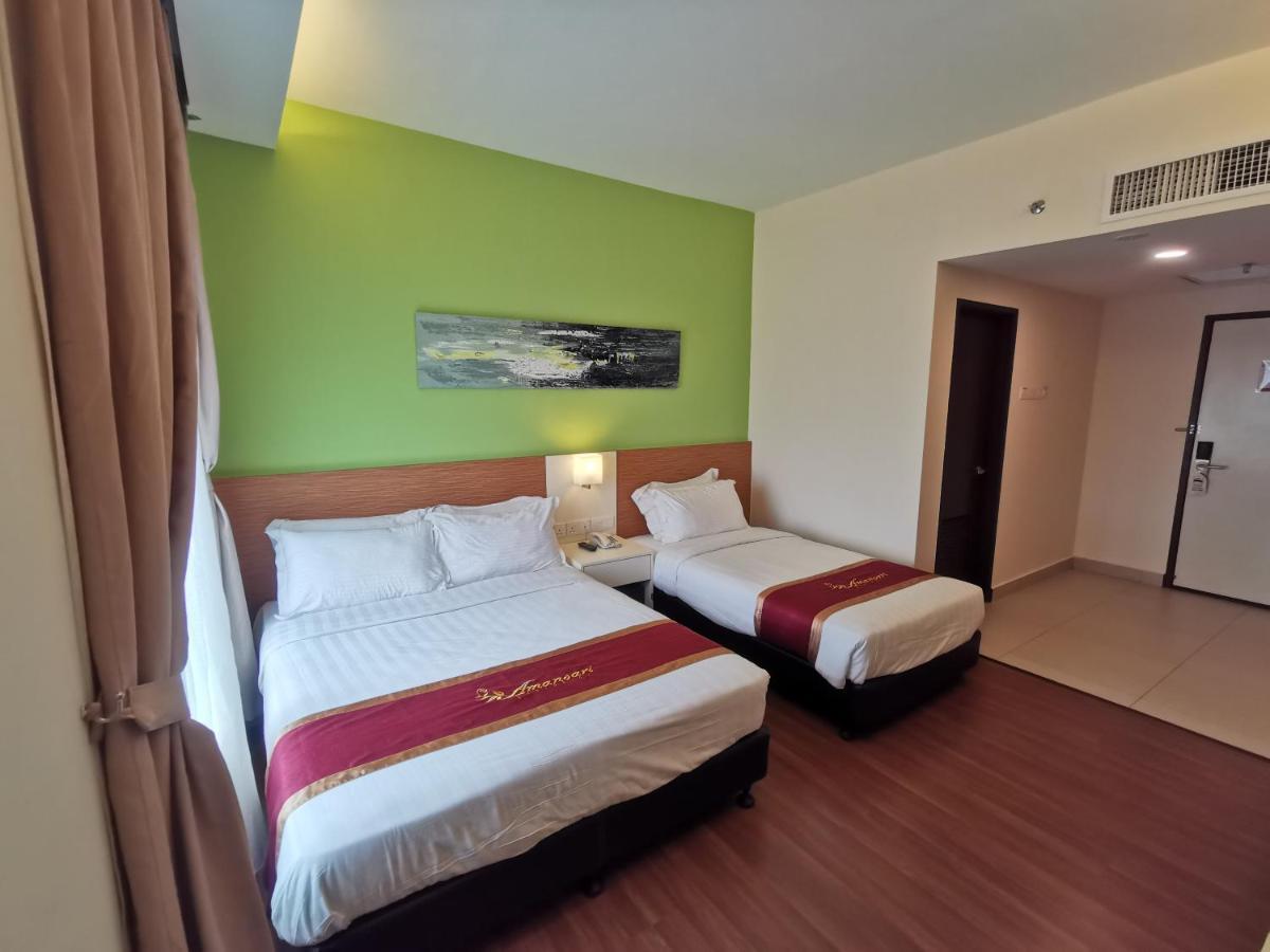 Amansari Hotel Desaru Esterno foto